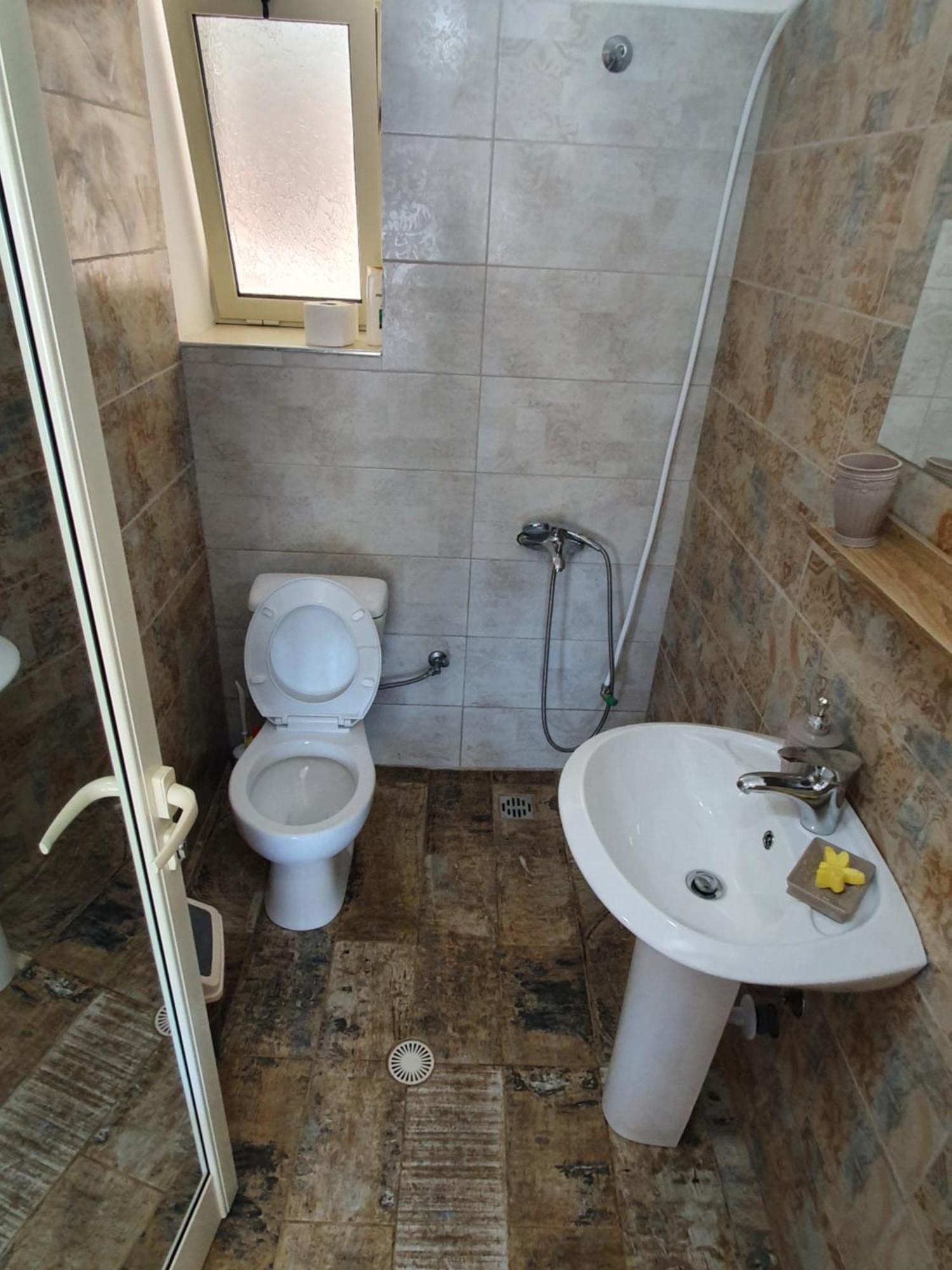 Aira Apartment Himarë Exteriér fotografie
